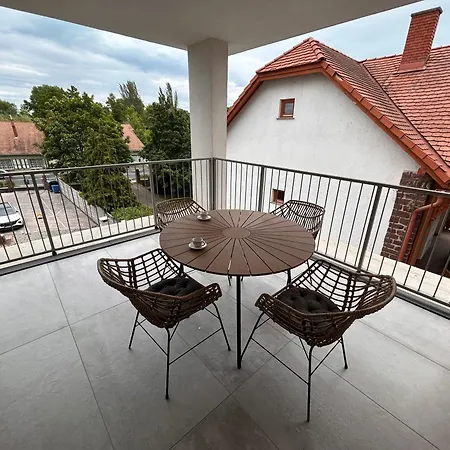 Almadi * Balatonalmádi