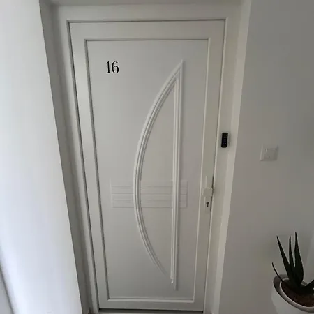 Apartmán Almadi *